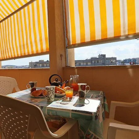 Casa Lynne A Otranto